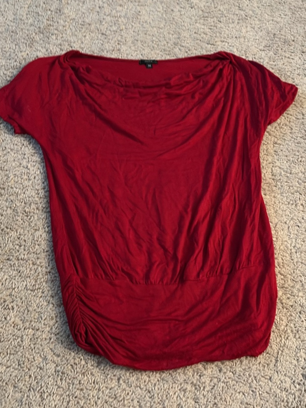 Women’s Red Short-Sleeve Scoop Neck Tee